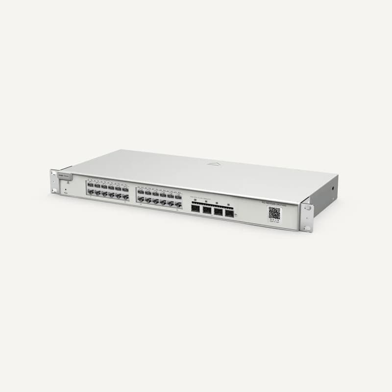 Ruijie RG-NBS5200-24GT4XS — switch administrable 24 ports Gigabit, 4 SFP+