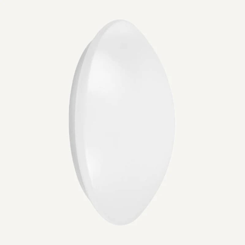 Illustration de gamme — Photo de famille : plafonnier LED rond blanc en saillie LEDVANCE 24 W illustré ; le panneau SAVIALGHT 12 W référencé diffère en puissance et peut différer en fabricant, dimensions, profil et accessoires.