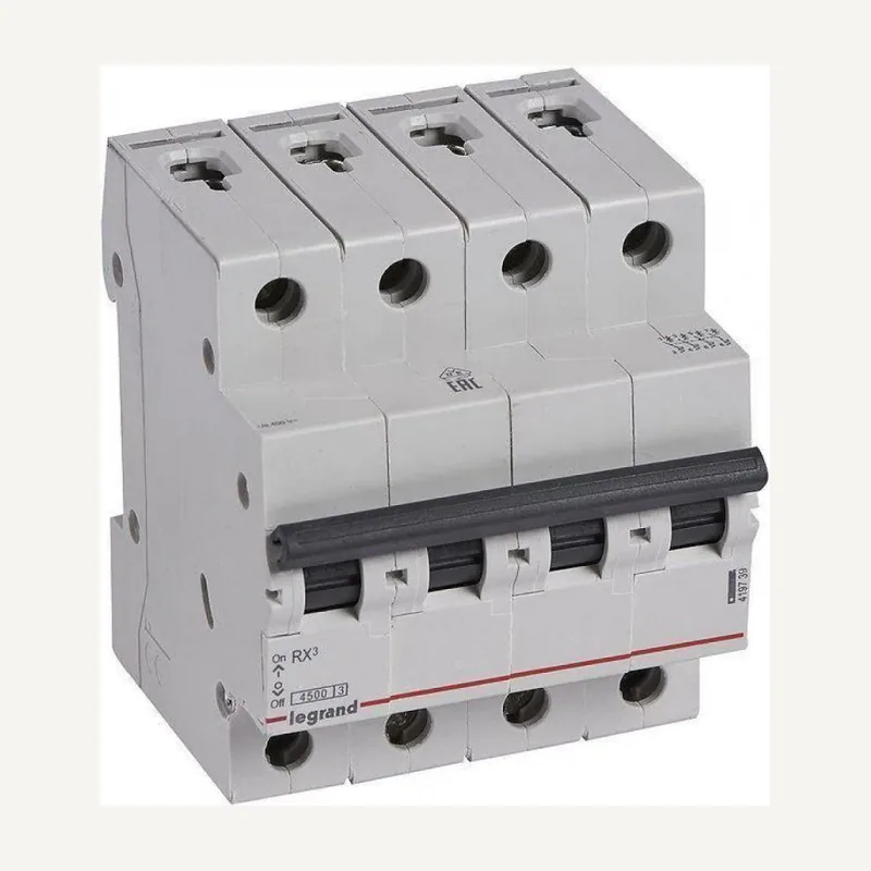 Disjoncteur 4P 32A